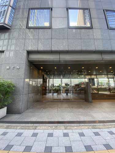 島ビル エントランス5