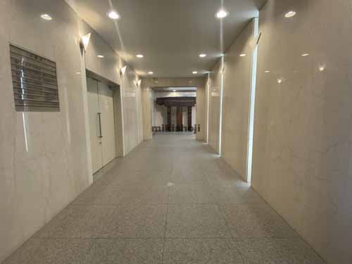 Ｋ・シオノビル エントランス2