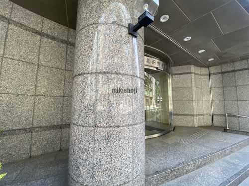 北浜野村ビル エントランス2