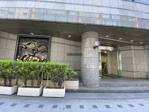 北浜野村ビル エントランス4