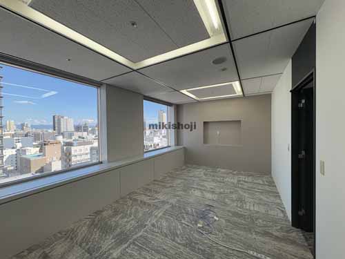 御堂筋グランタワー 貸室内10