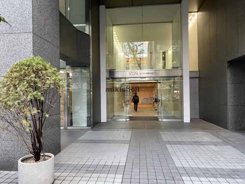 ＮＴＰＲ堺筋本町ビル エントランス1
