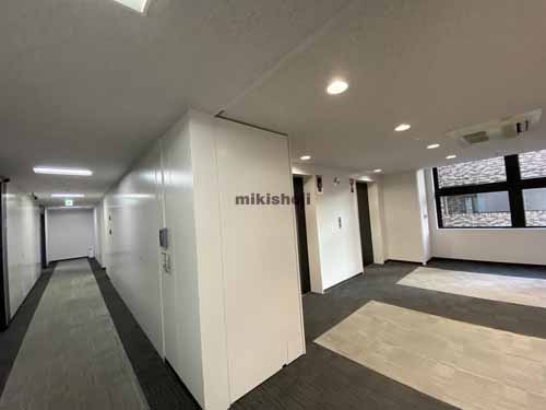 ＮＴＰＲ堺筋本町ビル エレベーターホール4