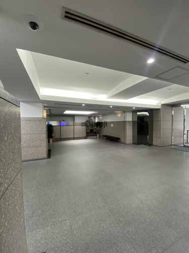 近鉄淀屋橋ビル エントランス4