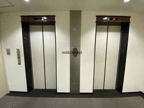 アソルティ本町 エレベーターホール1