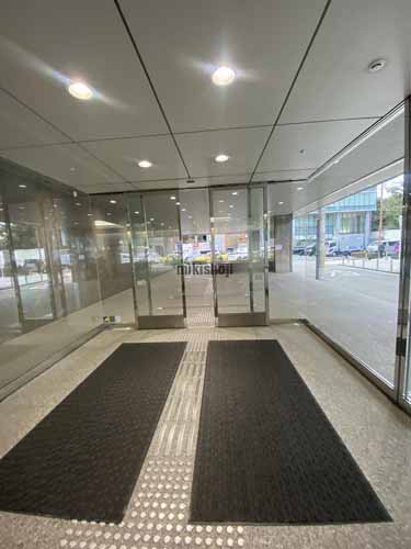 明治安田生命肥後橋ビル エントランス3