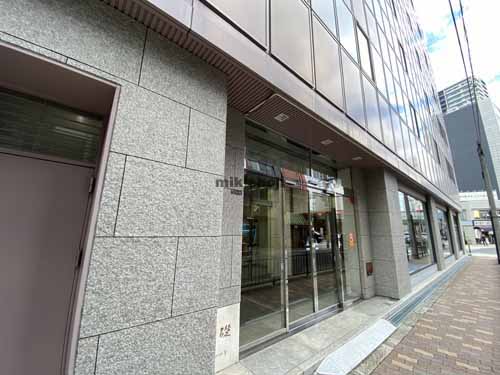 近畿富山会館ビルディング エントランス4