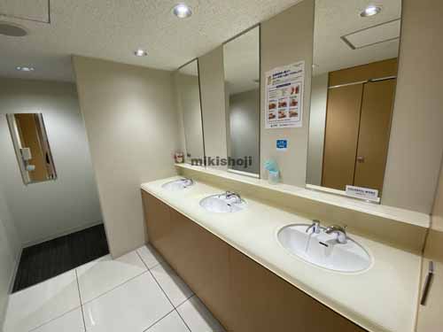 信濃橋三井ビル 水回り8