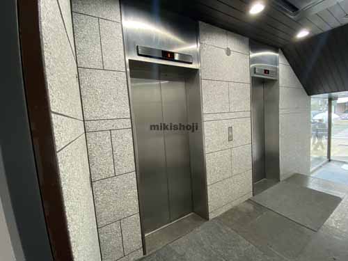 ダイタイビル エントランス4