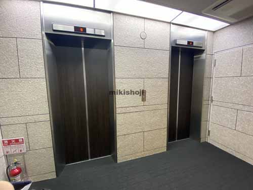 ダイタイビル エレベーターホール3