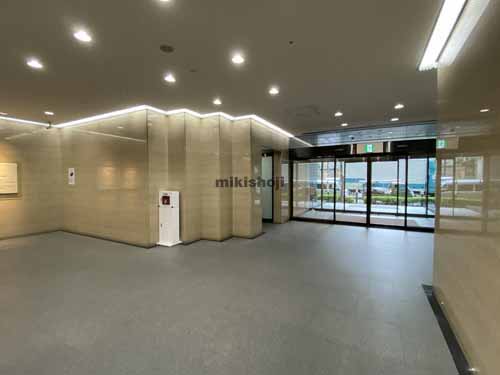 関電不動産西本町ビル エントランス7