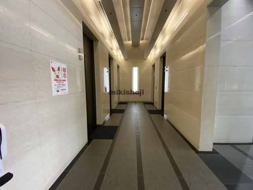 なにわ筋ＳＩＡビル エントランス9