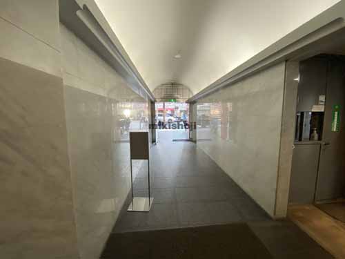 本町産金ビル エントランス3