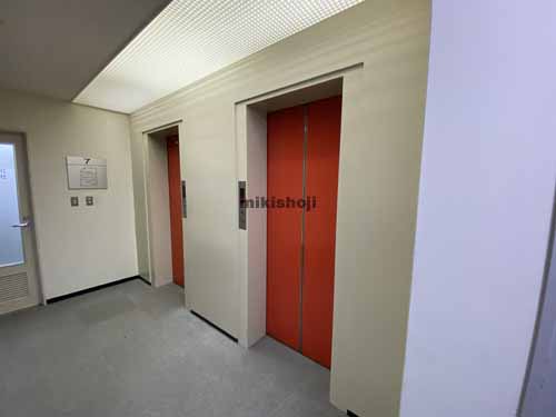 本町産金ビル エレベーターホール6