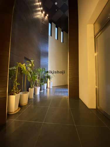 ＤＧビルなにわ筋 エントランス3