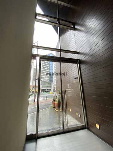 ＤＧビルなにわ筋 エントランス4