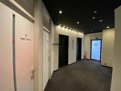 ＤＧビルなにわ筋 エレベーターホール11