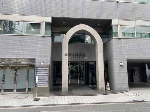 肥後橋渡辺ビル エントランス3