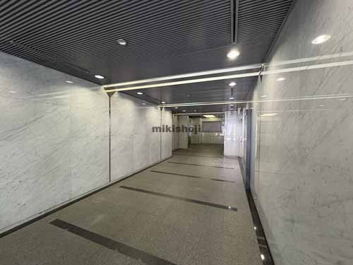 なにわ筋本町ＭＩＤビル エントランス1