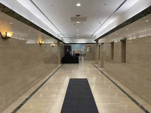 三共本町ビル エントランス4