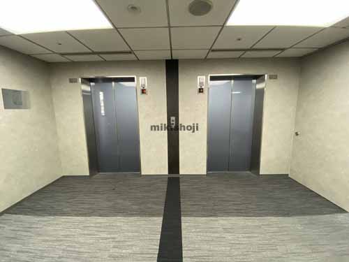 三共本町ビル エレベーターホール1
