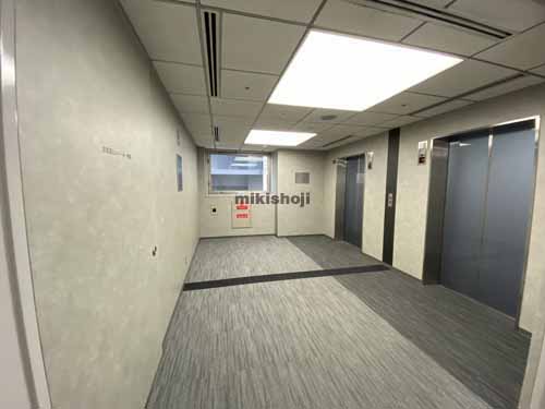 三共本町ビル エレベーターホール3