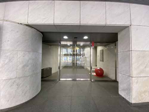 西区他の久我ビルヂィング南館 エントランス6