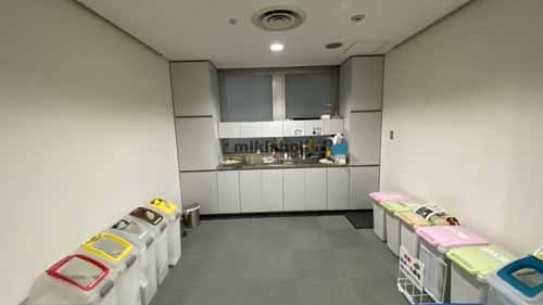 西区他の久我ビルヂィング南館 水回り3