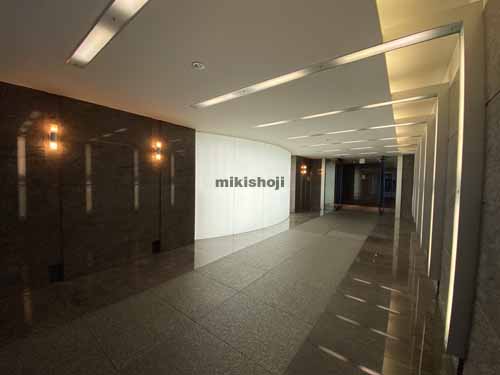 ＧＡＴＯ三休橋ビル エントランス5