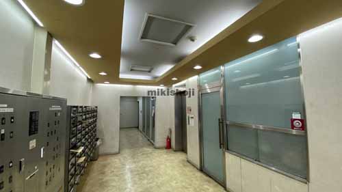 オリエンタル東心斎橋ビル エントランス2