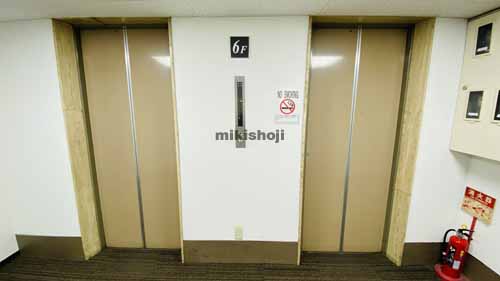 第一住建長堀橋駅前ビル エレベーターホール5