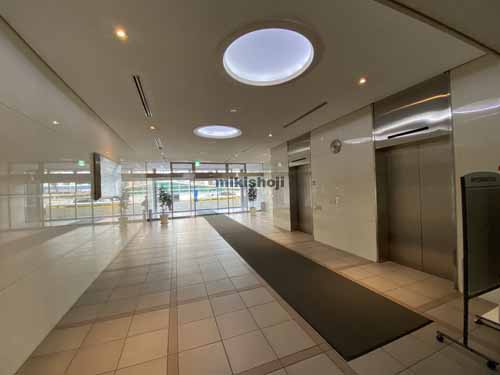 長堀プラザビル エントランス4