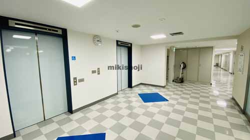 長堀プラザビル エレベーターホール5