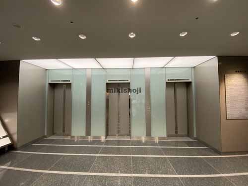 御堂筋ビルディング エントランス5