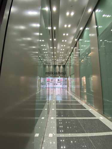 御堂筋ビルディング エントランス7