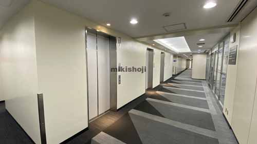 近鉄難波ビル エレベーターホール4