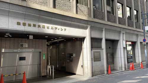 南都地所大阪ビル エントランス1