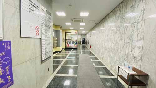 大阪写真会館ビル エントランス7