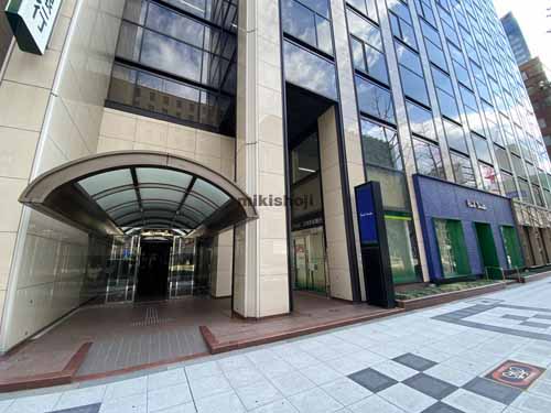 銀泉心斎橋ビル エントランス2