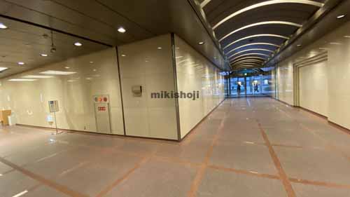 銀泉心斎橋ビル エントランス9