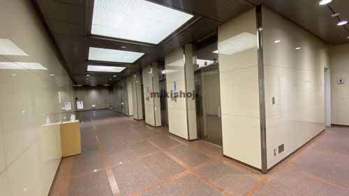 銀泉心斎橋ビル エントランス11