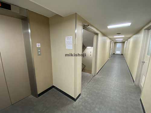 新東和ビルＢ棟 エレベーターホール3