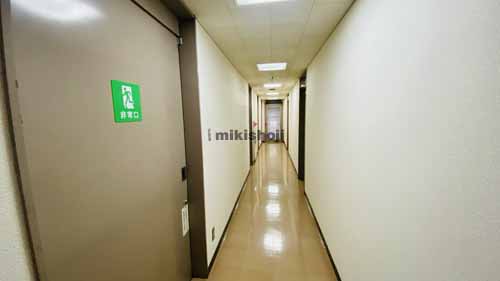 東泉ビル エレベーターホール2