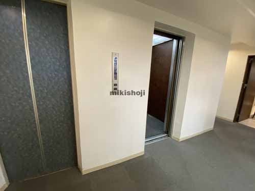 道頓堀・難波・千日前・日本橋のＧＰ・ＧＡＴＥビル エレベーターホール1