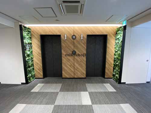 ＴＨＥ　ＰＥＡＫ　ＳＨＩＮＳＡＩＢＡＳＨＩ エレベーターホール2