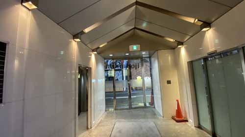 なんば池田ビル エントランス7