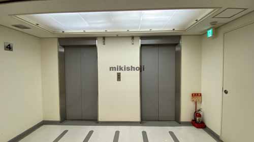 なんば池田ビル エレベーターホール1