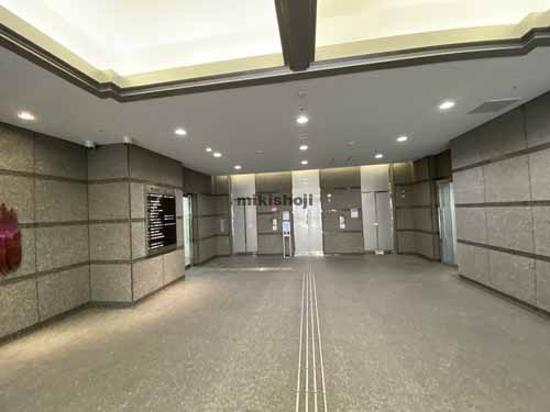 御堂筋ダイヤモンドビル エントランス4