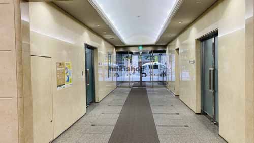 シマノ・住友生命ビル エントランス5