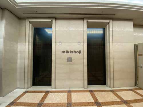 商工中金船場ビル エントランス6